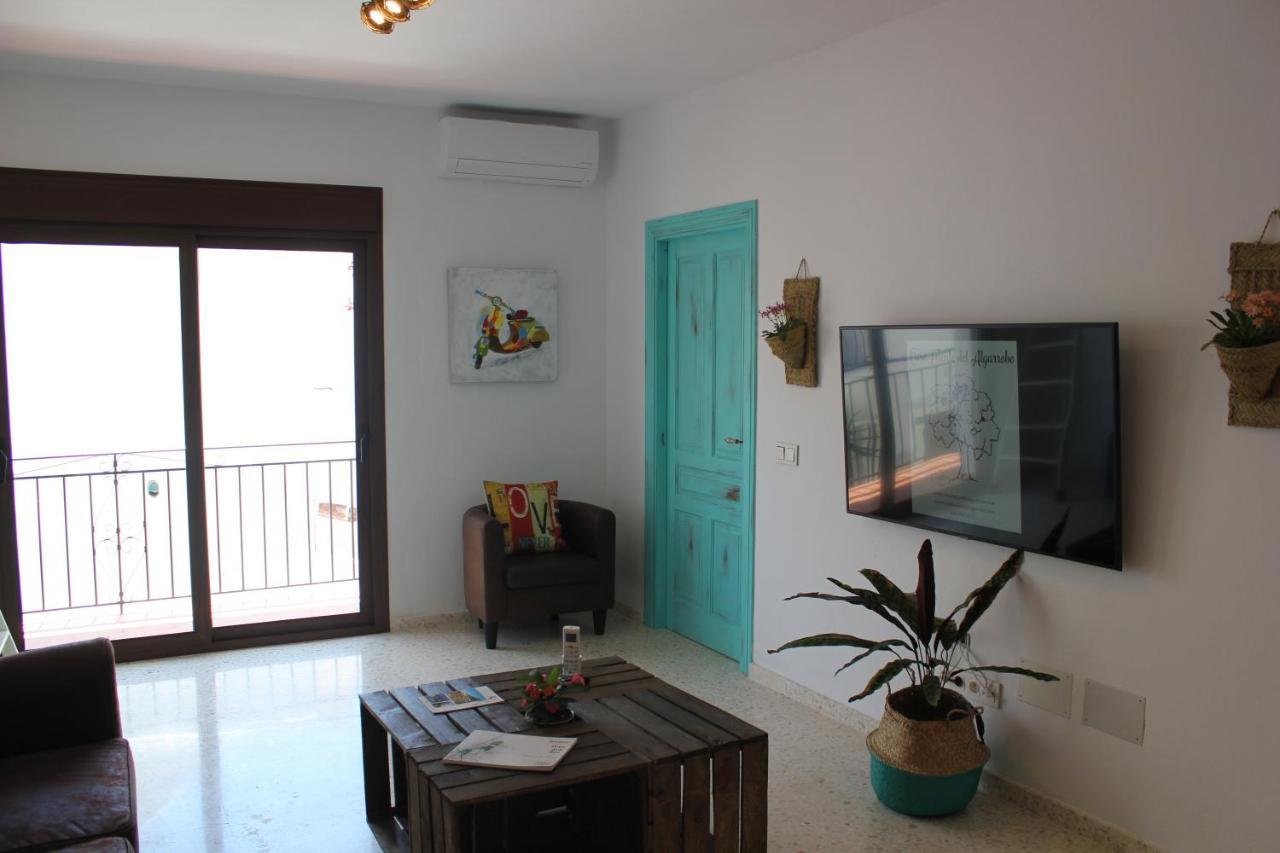 CASA MIXA CON DECORACION ESTILO INDUSTRIAL MIJAS (Spain) - from C$ 159 |  iBOOKED